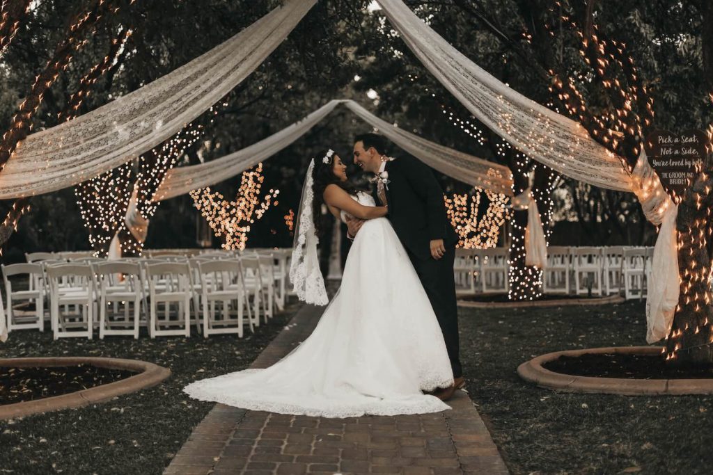 backyard wedding decor ideas